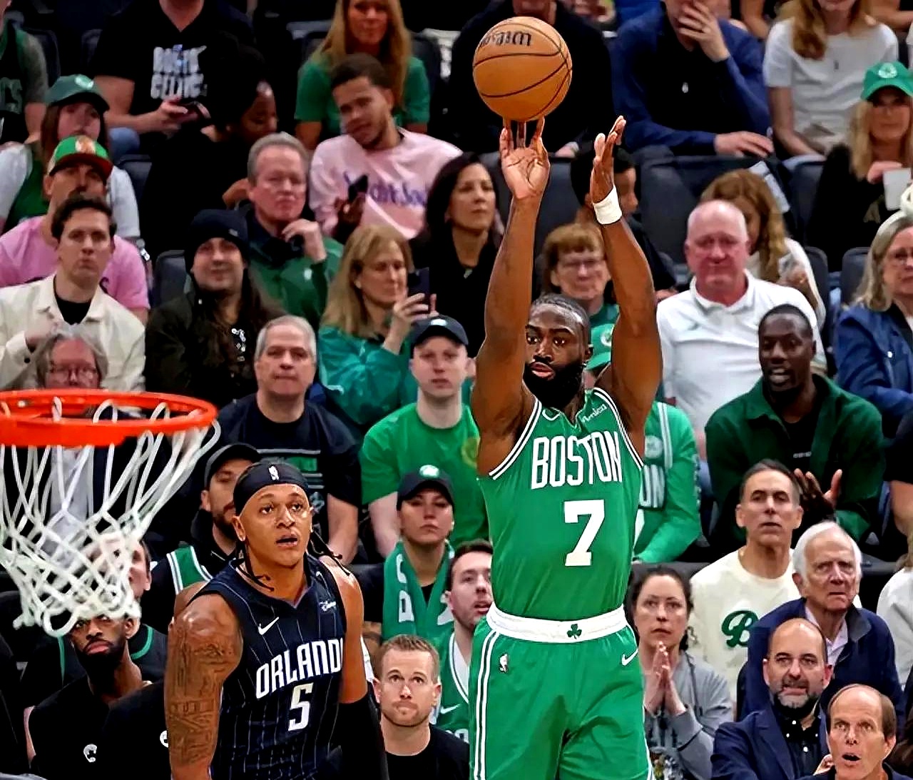 开云体育-凯尔特人关键时刻失误不断，球队憾负对手，环境简介一些搜索.-开云体育