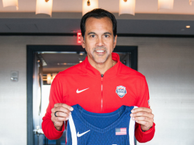 开云体育-迈阿密热火发布备战花絮，窗口期更衣室发声，足总杯任务艰巨，资深球员宣示担当-开云体育